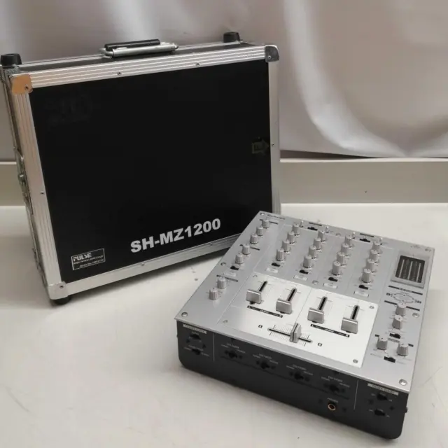 Mezclador de DJ plateado Technics SH-MZ1200 4 canales USADO