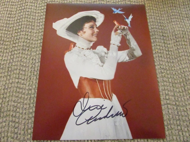 Julie Andrews Mary Poppins  8x10 Photo Signed