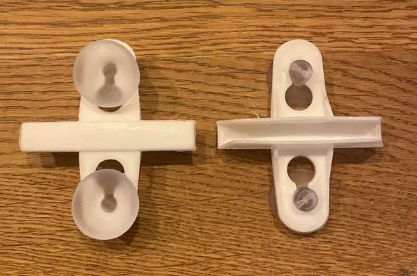 Dividers on suction cups white / clear for separating Aquarium fish tank