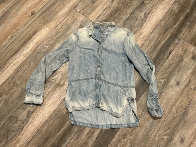 Anthropologie Holding Horses Size 6 Ombre Chambray Denim Shirt  Button Up