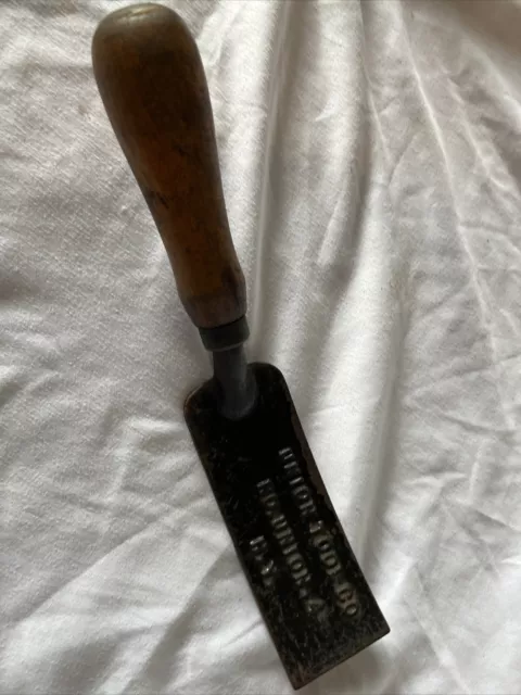 Vintage Union Tool Co. No. 4 Curved Concrete Center Groover Tool 10 1/4" Long