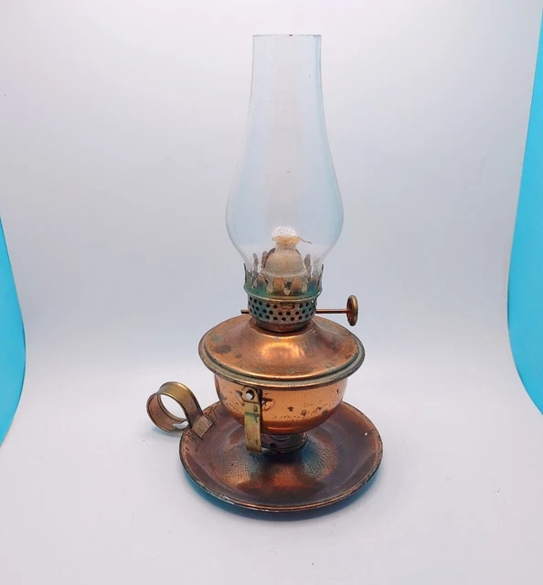 Vintage Hilco Copper Kerosene Lamp 7.5" Desk or Wall Mount Hurricane Globe