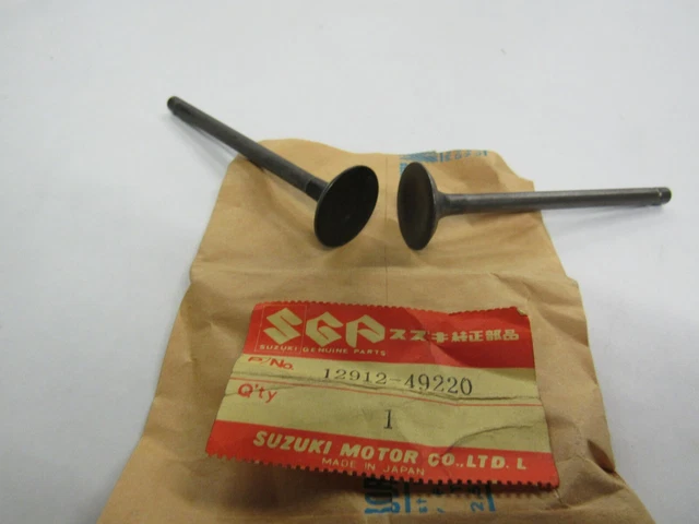 Suzuki New GS1100E/ES GS1150E/ES/EF 1980-1986 Exhaust Valve 12912-49220