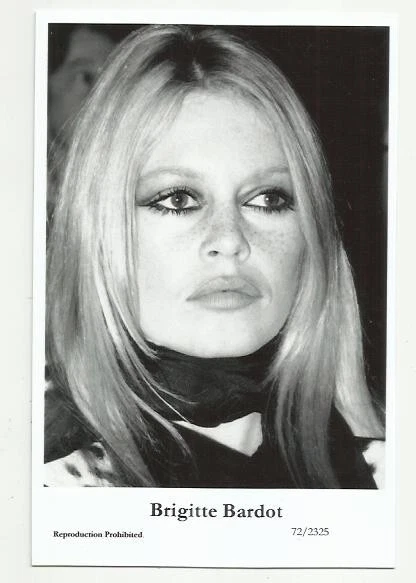 (Bx16) Brigitte Bardot Swiftsure Photo Postcard (72/2325) Filmstar Pin Up Glamor