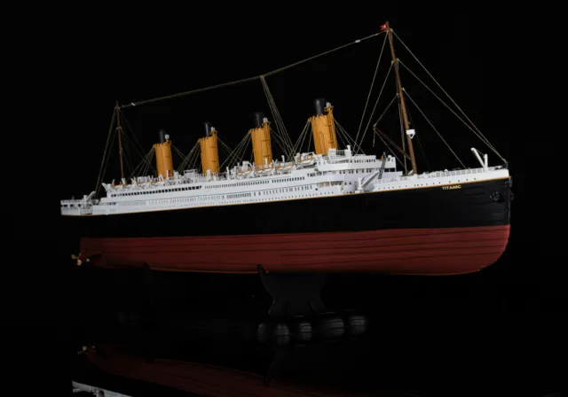 OCCRE Titanic Kit de Montaje de Madera Y Metallo-Scala 1 :3 00- Código 14009