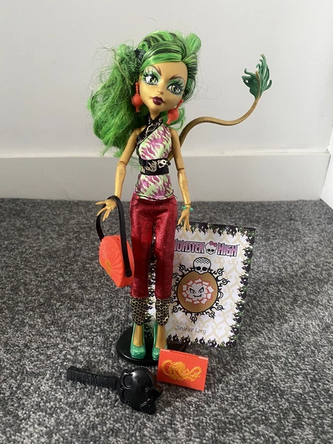 100% Complete Monster High Doll Jinafire Long Scaremester With Stand