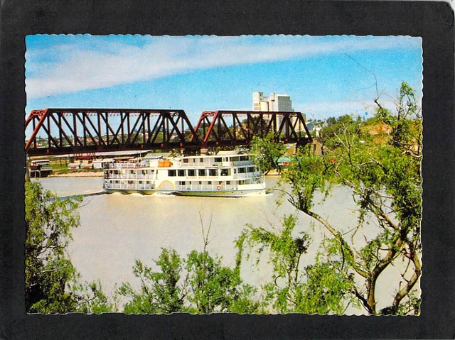 B0794 Australia SA Murray River Queen Murray Bridge postcard