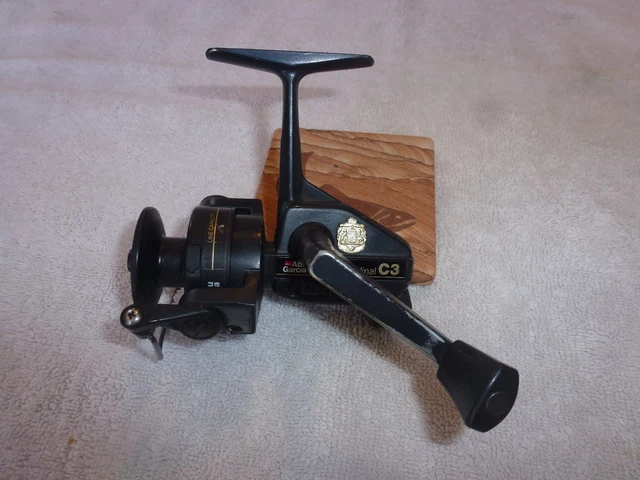 abu garcia Cardinal　c3 VINTAGE ABU GARCIA Cardinal C3 Spinning Reel Nice Working