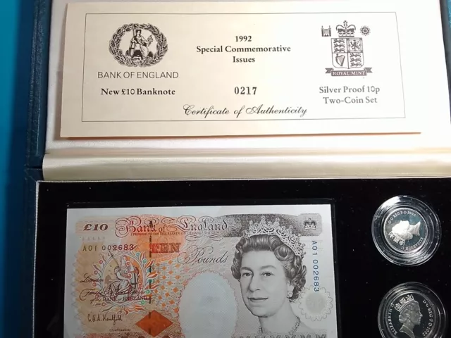 Debden Royal Mint £10 A01 002683 +2 Silver Proof 10 Pences Boxed & Coa 1992 Unc