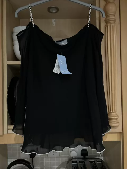 Lovely Ladies Black Chiffon Blouse Size 16 NWT