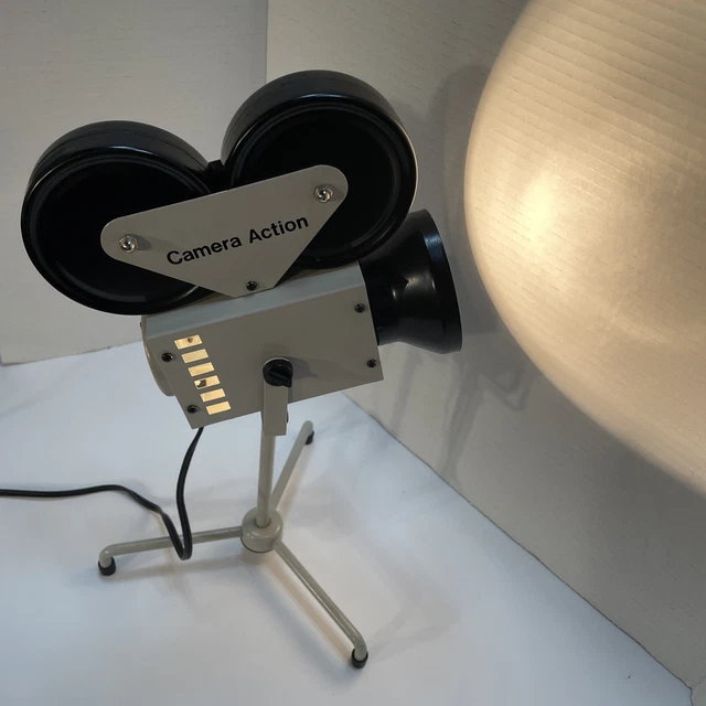 VINTAGE UL HOLLYWOOD STUDIO Movie Camera Action Desk Lamp Projector