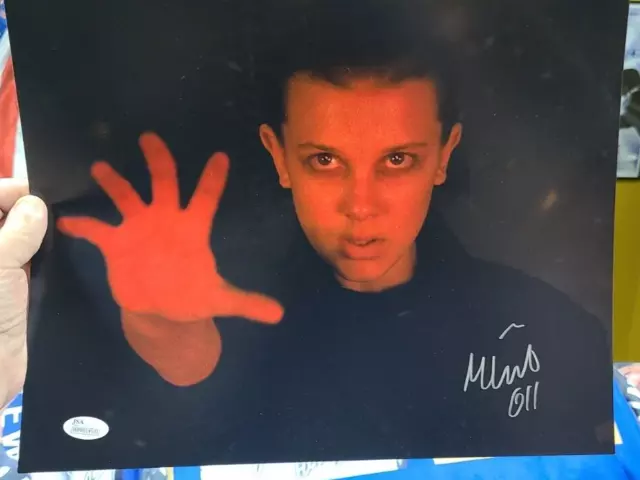 MILLIE BOBBY BROWN Signed 11x14 PHOTO Autograph Stranger Things 