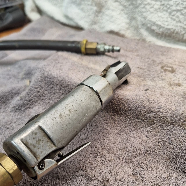 Mac Tools 1/4" Drive Pneumatic Air Ratchet AR2760C W/ Whip Hose Tested WORKS