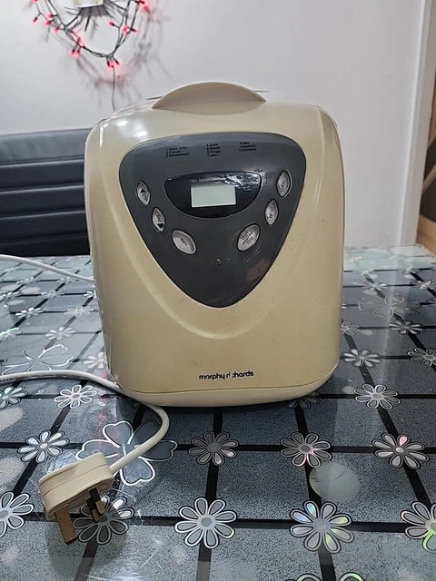 Morphy richards bread maker on sale argos