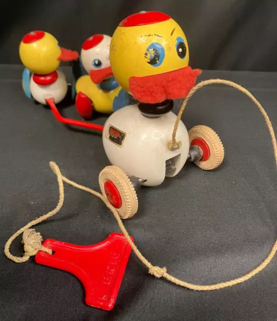 Brio - Wooden Pull Along Toy Duck with Chicks - Vintage 1960-70s