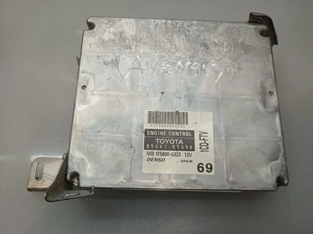 8966105690 centralina motore per TOYOTA AVENSIS SEDAN 2.0 D-4D (CDT250 ) 247061