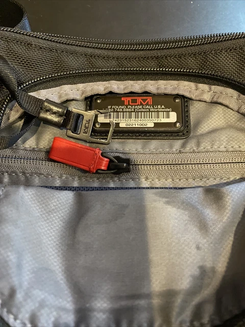 Tumi  Pocket Small  Bag Alpha 3 - Crossbody 3