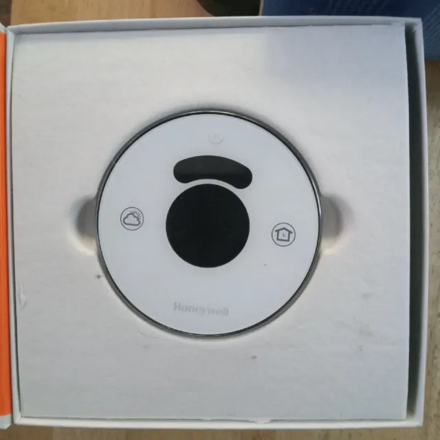 Honeywell Lyric Round Wi-Fi Smart Thermostat - RCH9310WF5003/W Nest Like 2