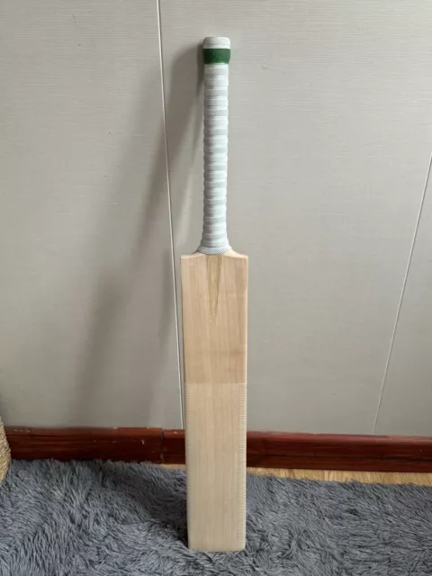 Genuine RNS Larsons Grade 2 English Willow Cricket Bat  - Short Handle - 2lb 10