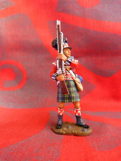 KING & COUNTRY NA493 Foot Dragoon Standing Ready EUR 51,00 - FR