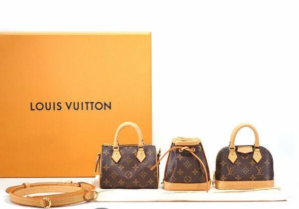Louis Vuitton Rare & Brand New Fall in Love Heart Crossbody Monogram Coeur Bag
