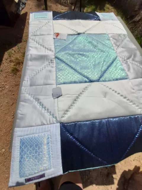 couette bébé ou jeté de canapé. Plaid .en soie de Lyon NEUF CADEAU DE LUXE 