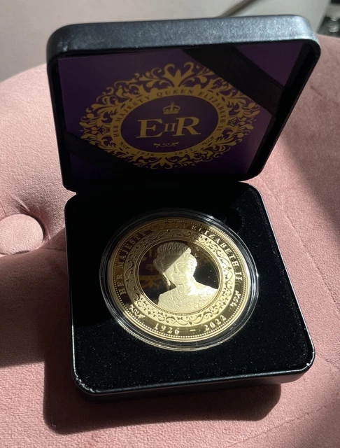 Official HLM Queen Elizabeth II 2022 UK £5 Brilliant Uncirculated Memorial Coin