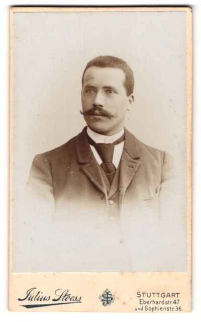 Fotografie Julius Stoess, Stuttgart, Eberhardstr. 47, Portrait junger Mann mit