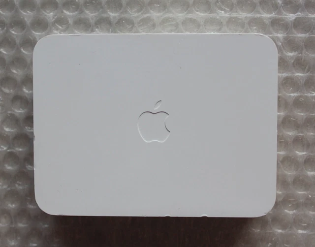 Original Apple A1097 Power Adapter for 23 inch Cinema Display DVI 90W 661-4379