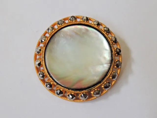 Grand bouton ancien en metal nacre et clous mother of pearl button 1900 3,6 cm