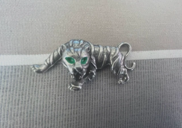 Wild Wild ANIMAL JEWELRY 1 TIGER PEWTER PIN All New.