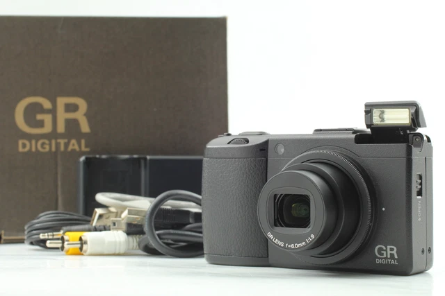 [MINT Shot:016] RICOH GR DIGITAL III Black 10.0 MP Compact Camera From JAPAN