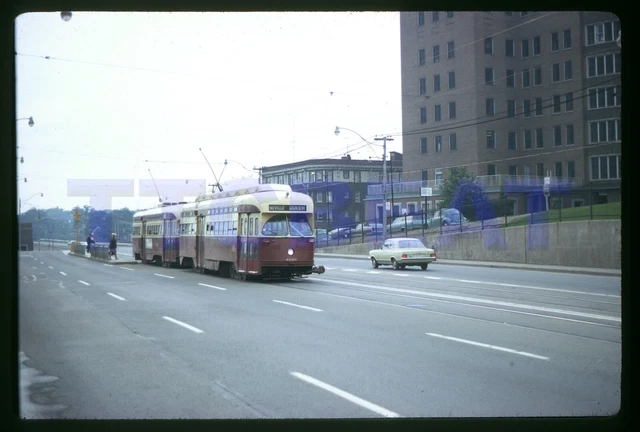Toronto Trolley Slide: Ex-Cleveland Pcc Ttc 4646 Queen Mu Train (1968 Original)