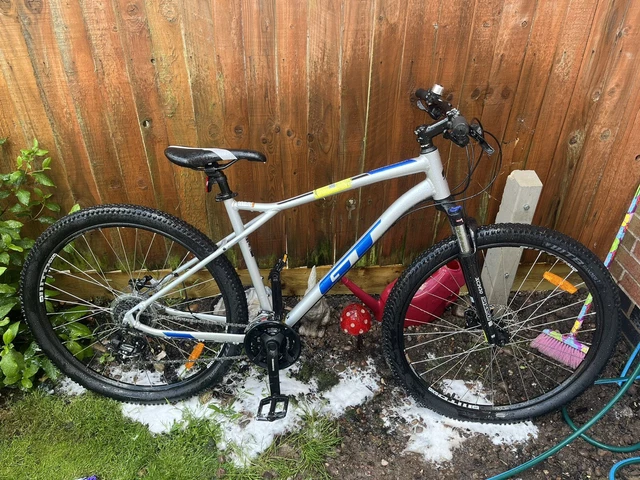 TREK MARLIN 5 gen 2 LARGE in radioactive red 270.00 PicClick UK