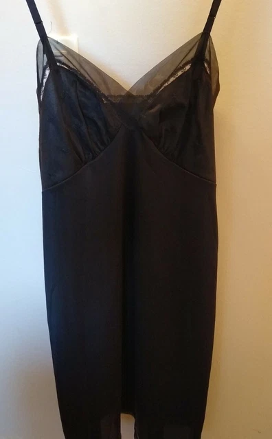 Luxuria Slip Size 34 Black Sexy Embroidered Mom Full Slip Lace Edge  Vintage 💋