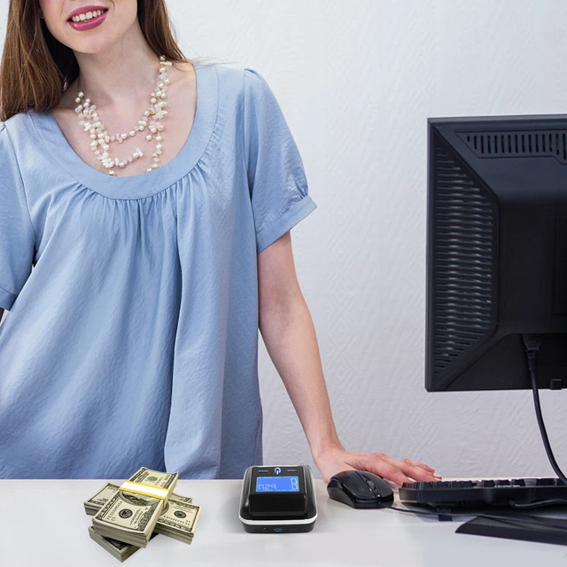 Efficient Counterfeit Bill Machine Compact Lightweight Gift For Shop Owner