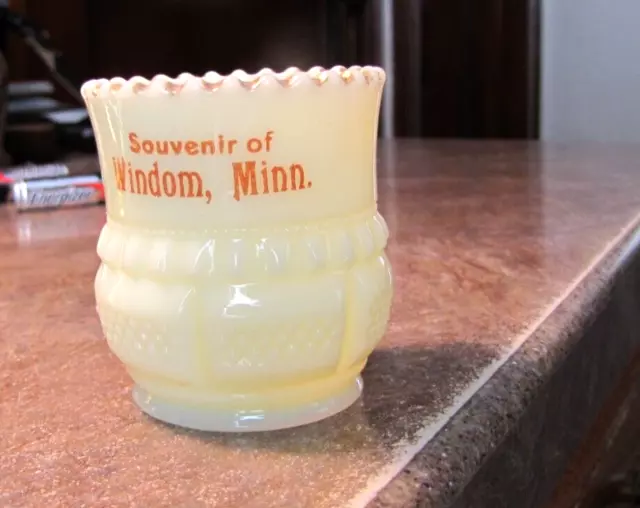 Lovely Windom Minnesota Advertising Souvenir Custard Glass Toothpick Holder