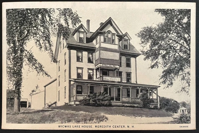 VINTAGE POSTCARD 1930 Wicwas Lake House Boarding House Meredith Center
