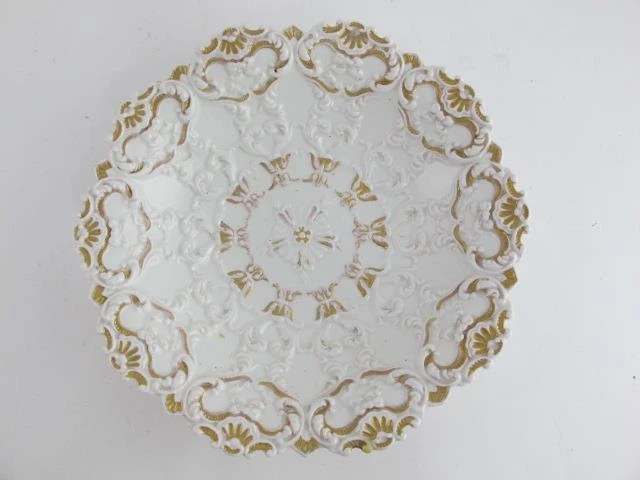 Meissen 19th Century Gold Gilded High Relief Antique Cabinet Plate Serving Bowl