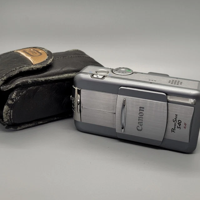 Canon PowerShot S40 4.0MP Compact Digital Camera Silver Tested