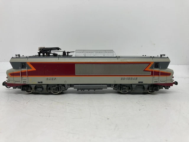 Locomotive électrique Roco HO 04193S BB 15046 SNCF - Occasion, Pour Réseaux De Trains Miniatures !