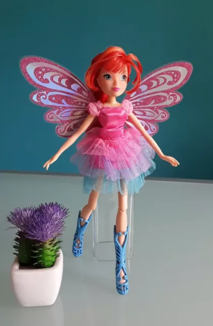 "WINX CLUB", Bambola "BLOOM" BUTTERFLIX FAIRY , 2014, altezza 28 cm.