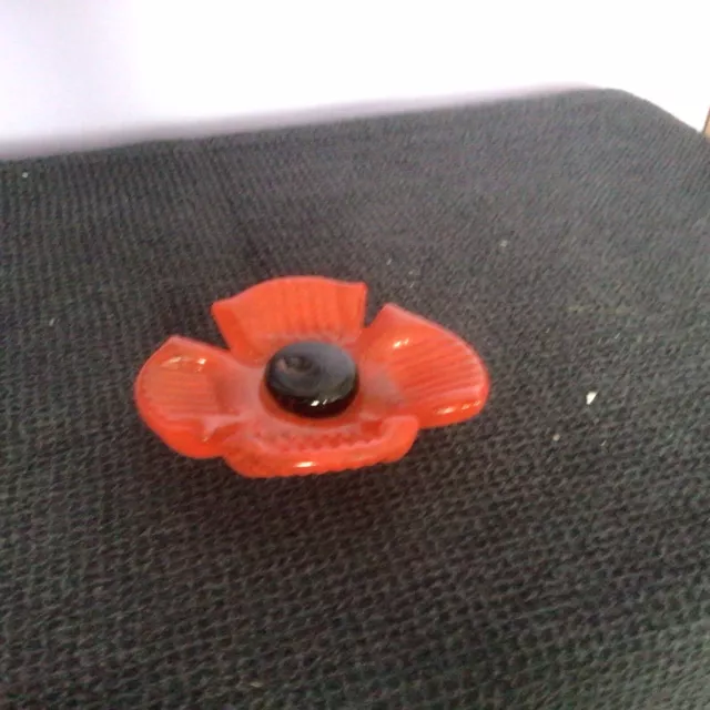 Glory Art Glass  red Poppy paperweight. Made on the Isle of Wight.