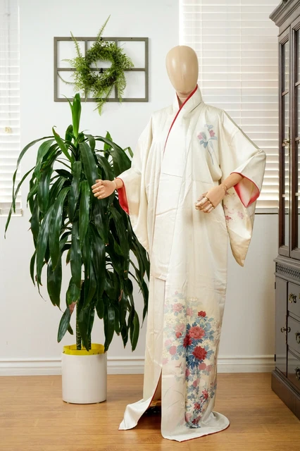 Dear Vanilla Japanese Silk Kimono Women's Robe Gown Authentic Japan Vintage Mint