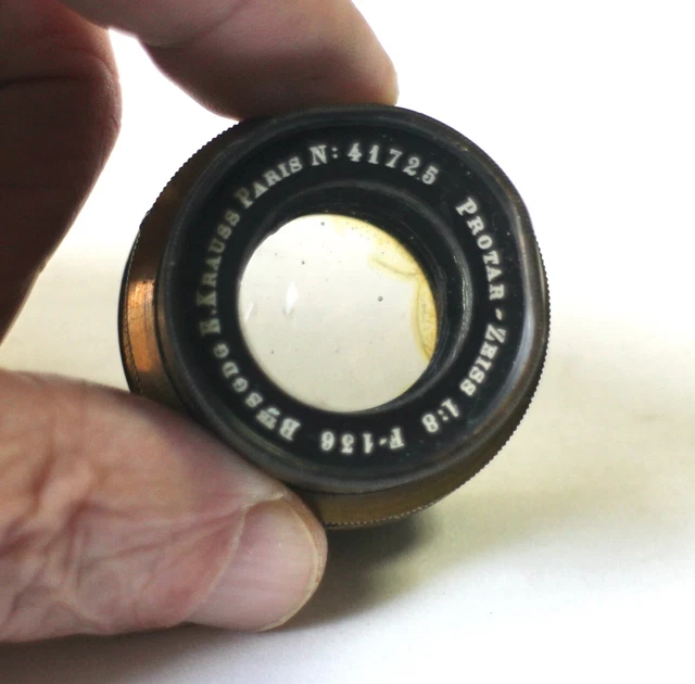 PROTAR ZEISS 1:8 F-136  E. KRAUSS histórico angular gran formato.