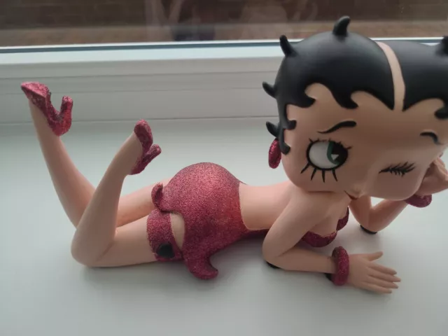 GENUINE Betty Boop Sexy Figurine - 2017 Kings Features Syndicate