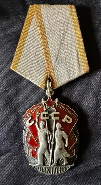 USSR Russian Soviet Order of The Badge Of Honour Medal