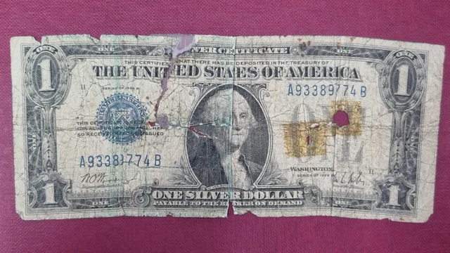 1928 B One Dollar Bill $1 Silver Certificate Funny Back Circulated Dmg #55143