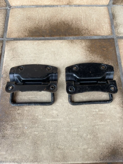 2 x Alte Einbau Kistengriffe Metall klappbar Tragegriff Truhe Griff Kiste
