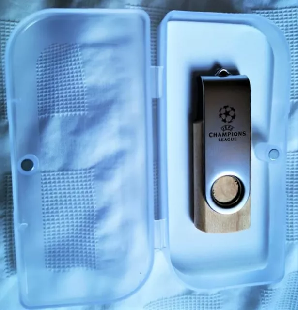 UEFA Champions League 4 GB USB Flash Drive